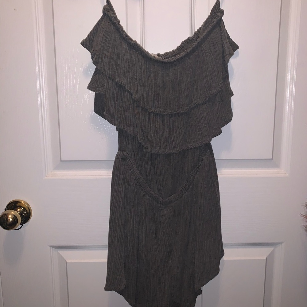 Laju Los Angeles Grey Crinkled Strapless Romper
